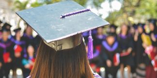 Is It Better to Do an Online Degree?