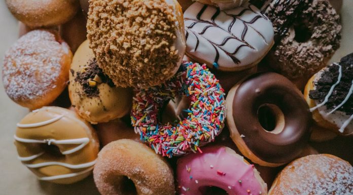 The Effect Sugar Has on the Body When You Eat Too Much