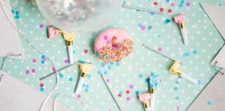 Throwing the Perfect Summer Party with Family