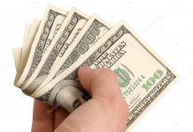 How Do You Manage Your Money the Right Way?