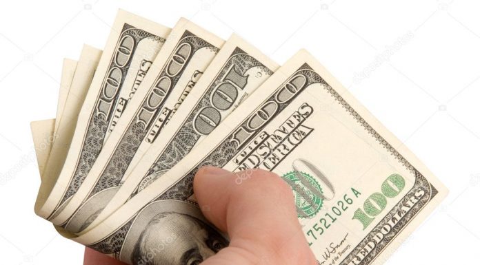 How Do You Manage Your Money the Right Way?