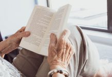 Reasons Why the Elderly are Encouraged to Go Back to School