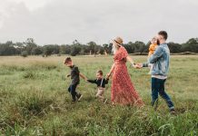 How to Travel with Kids Smoothly